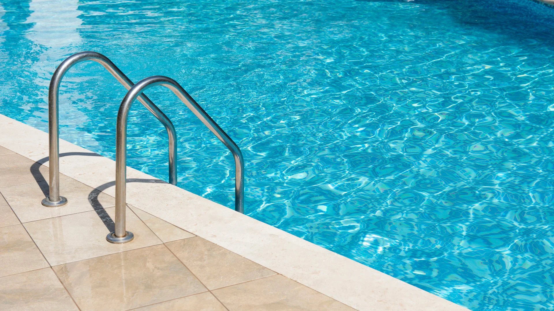 How Long Do Fiberglass Pools Last?