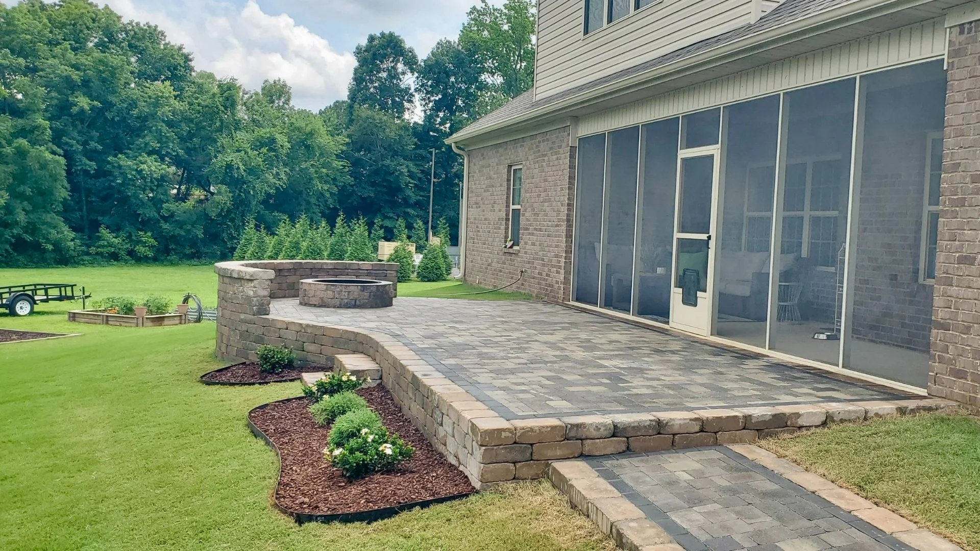 Retaining Walls Make Sloped Yard Patios Possible